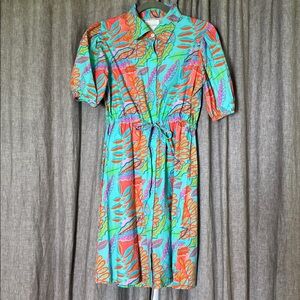 Colorful shirt dress with cinched tie waist size Med